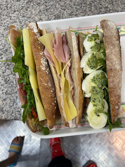 Pizze Nostra Pizza Feu De Bois Et Sandwich, Fast-Food à Compans