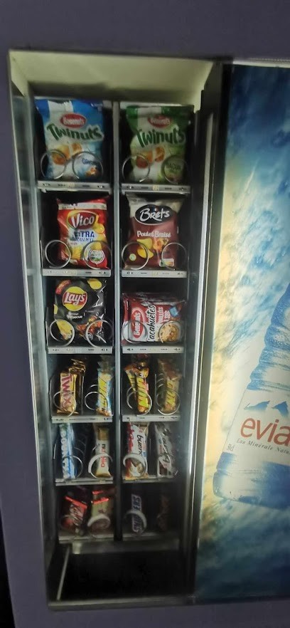 Distributeur Automatique Boissons Fraîches/snacks 24h/24 Ribaute Les Tavernes, Fast-Food à Ribaute-les-Tavernes