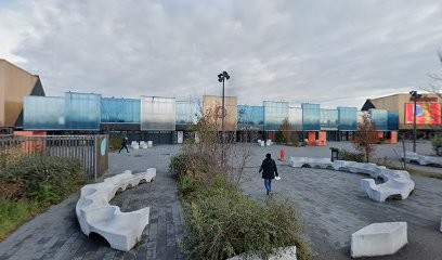 Bâton Rouge, Fast-Food à Saint-Priest
