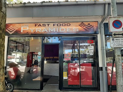 Les Pyramides, Fast-Food à Nantes