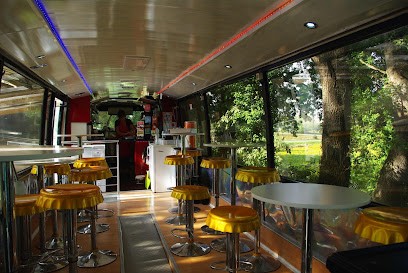 road snack restobus, Fast-Food au Grès