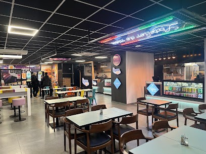 Streat Food Court, Fast-Food à Saint-Bonnet-de-Mure
