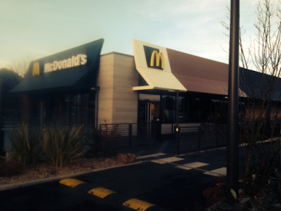 Mcdonald's, Restauration Rapide à Montpon-Ménestérol