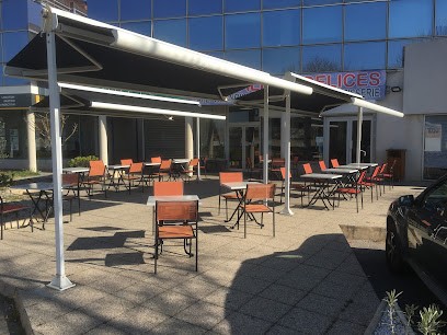 Au Bon Pain, Fast-Food à Lattes