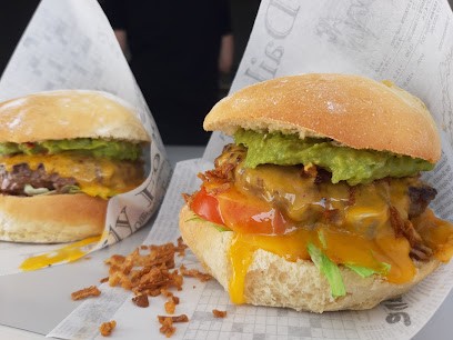 We Love Burgers, Fast-Food à Fréjus