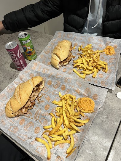 CHEZ LE P, Fast-Food à Chasseneuil-du-Poitou