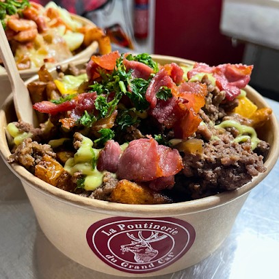 Food Truck La Poutinerie - Poutine à Emporter Et événements, Fast-Food à La Roche-sur-Yon