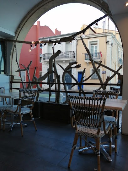 Camion Phare, Fast-Food à Sète