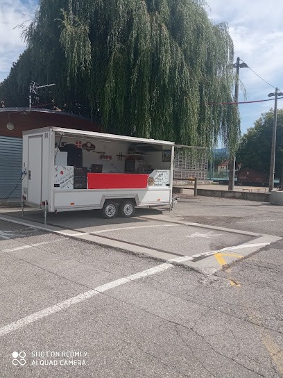 Chez Stemp, Fast-Food à Entrelacs