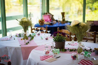 2 Gourmands Disent..., Fast-Food à Surba