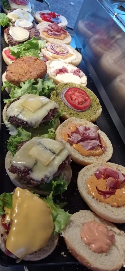 Les burgers de la petite montagne siège social, Fast-Food à Arinthod