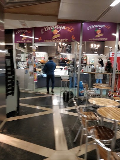 Leon’s Cafe, Fast-Food à Saint-Cloud