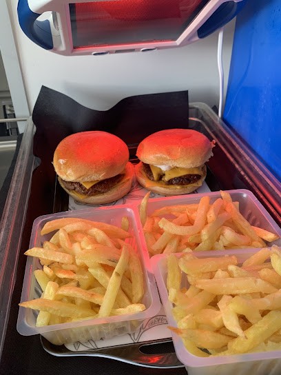 The Famous Burger, Fast-Food à Lançon-Provence