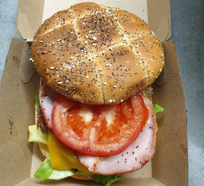 Foodtruck Burgers, Fast-Food à Pomport