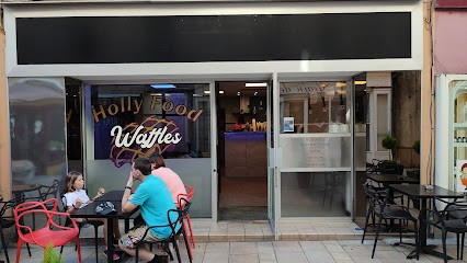 Holly Burger Gray, Fast-Food à Gray