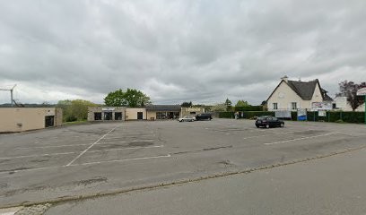 Le Graal, Fast-Food aux Fougerêts