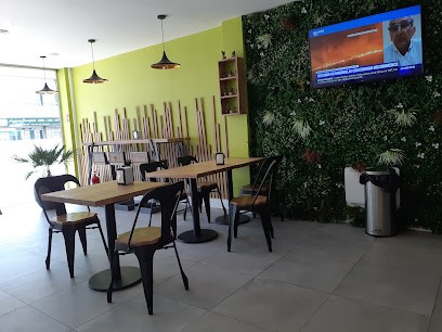 W Green, Fast-Food à Ris-Orangis