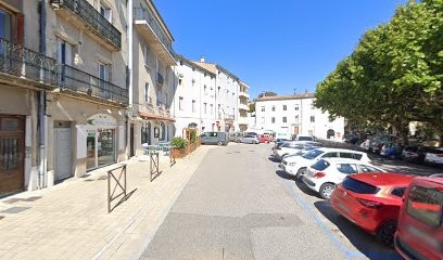 3 Jours, Fast-Food à Privas