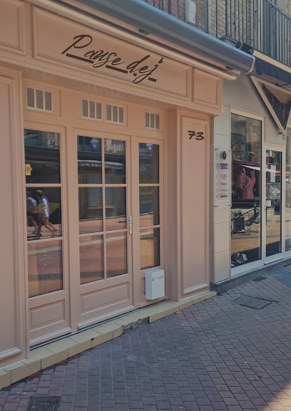 Pause dej, Fast-Food à Dieppe