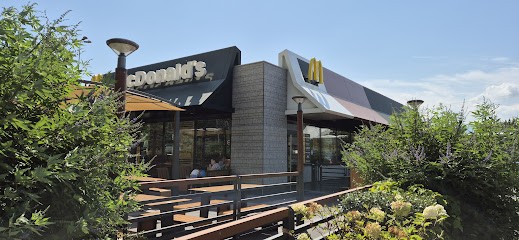 McDonald's, Fast-Food à Arbin