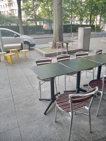 Snack Gares, Fast-Food à Rueil-Malmaison