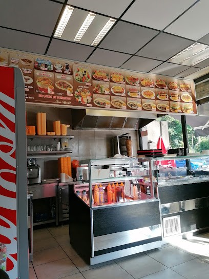 Nazar, Fast-Food à Sainte-Geneviève-des-Bois