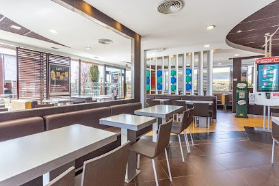 McDonald's, Fast-Food à Pontorson