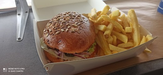 American Brothers, Fast-Food à Saint-Léonard