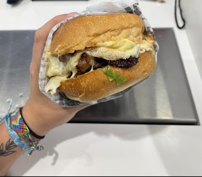 LES MORDUS DU BURGER, Fast-Food à Courtenay