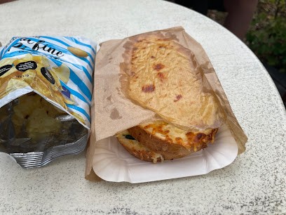 The Little Cauldron, Fast-Food à Plailly