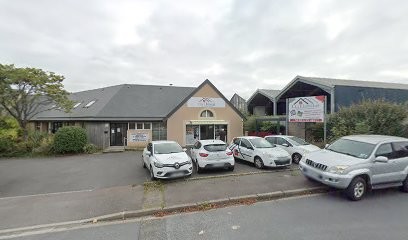 C'est pas d'la tarte !, Sandwicherie à Bénouville