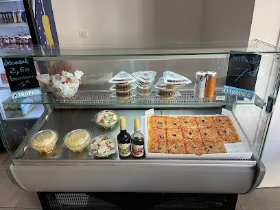 Le Carré D'as, Fast-Food à La Fare-les-Oliviers