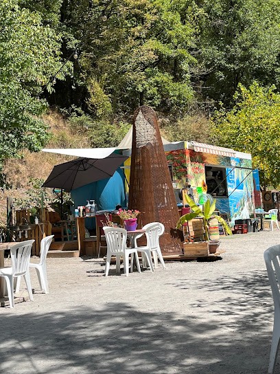 La Rondavelle Saint-Sernin, Fast-Food à Saint-Sernin-sur-Rance