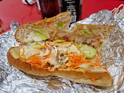 L'Irrésistible ( Officiel ), Sandwicherie à Saint-Dizier