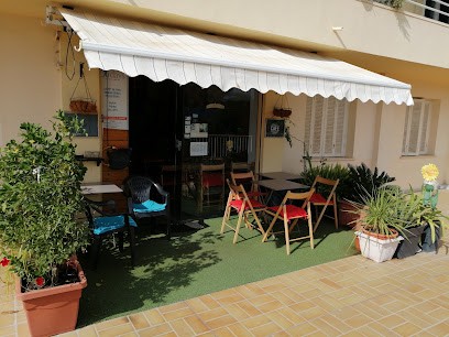 Point Chaud - Snack Oli Days, Fast-Food à Ajaccio