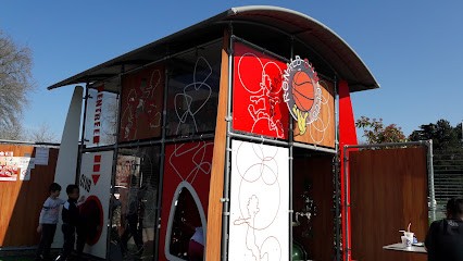 McDonald's, Fast-Food à Trappes