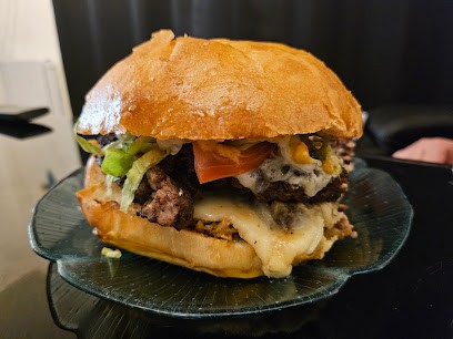 LA PETITE FRINGALE 11, Fast-Food à Villeneuve-la-Comptal