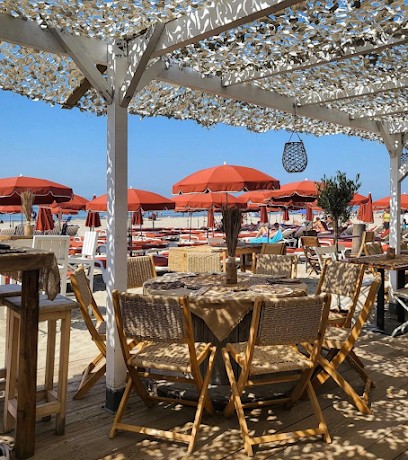 La Plage Des Alizés, Fast-Food à La Grande-Motte