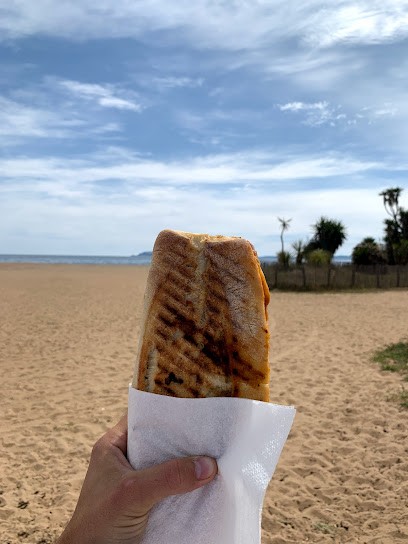 Le Pittos By CORNU, Sandwicherie à Hyères