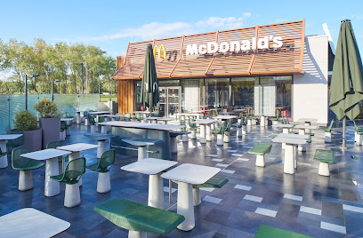 Mcdonald's, Restauration Rapide à Évry-Courcouronnes
