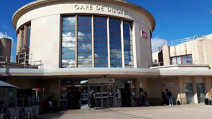 PAUL, Sandwicherie à Dijon