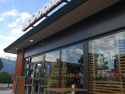 McDonald's, Fast-Food à Sevrier