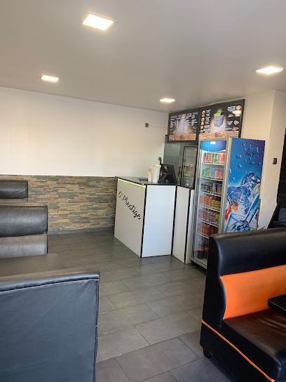 O Prestige, Fast-Food à Bollène