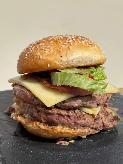 La Cabane De Papa Ours, Fast-Food aux Ageux