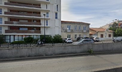 Khatabdi, Fast-Food à Lormont