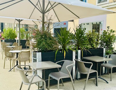 La Mie Câline, Fast-Food à Laval