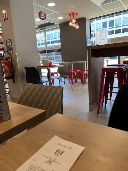 KFC Rennes Colombier, Fast-Food à Rennes