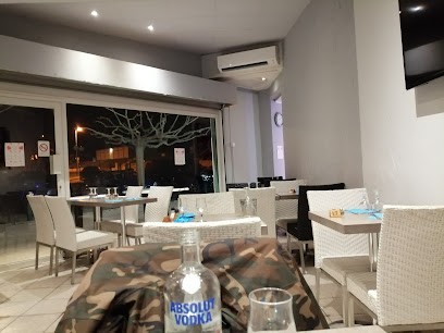 Snack Du Golf, Fast-Food à Tourrettes