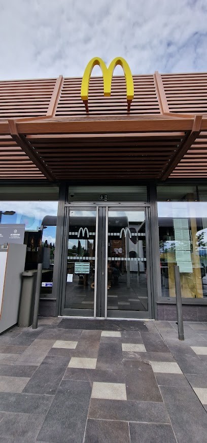 McDonald's, Fast-Food à Sénas