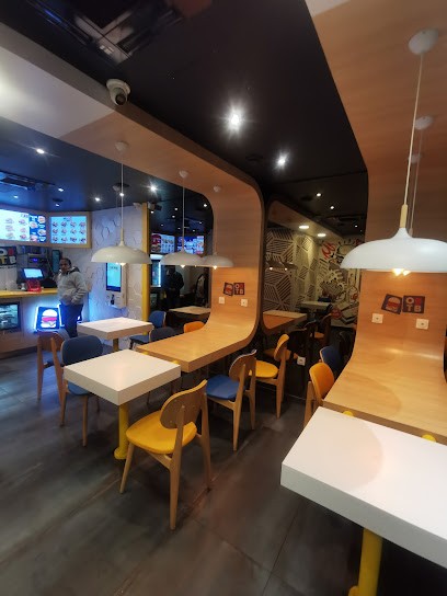 OBTB, Fast-Food à La Courneuve